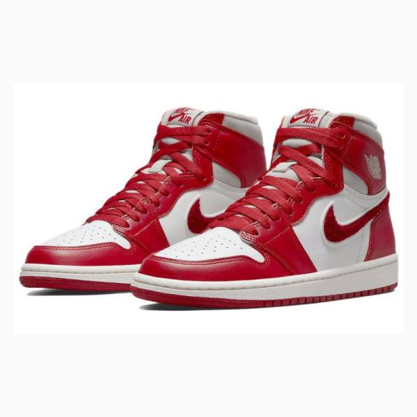 Nike Retro High OG Newstalgia Chenille Basketskor Air Jordan 1 Dam Röda | JD-892LQ